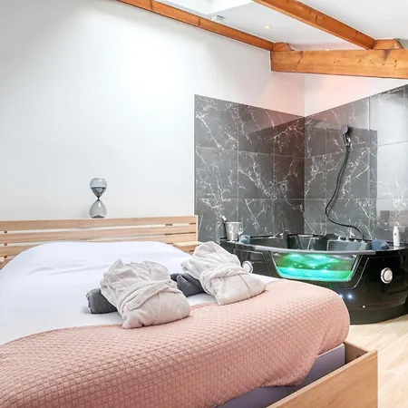 New / Belle Et Rebelle Avec Jacuzzi