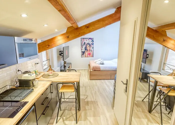 Appartement New / Belle Et Rebelle Avec Jacuzzi