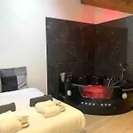 New / Belle Et Rebelle Avec Jacuzzi Apartment